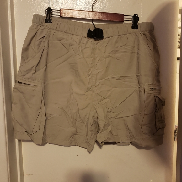 Short de randonnée cargo vert CABELA'S Classic Rise 7 poches